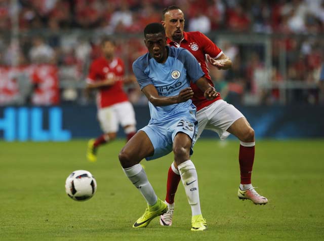 Football Soccer - Bayern Munich v Manchester City - Pre Season Friendly - Allianz Arena, Munich, Germany - 20/7/16 Manchester City's Oluwatosin Adarabioyo in action with Bayern Munich's Franck Ribery Action Images via Reuters / Michaela Rehle Livepic