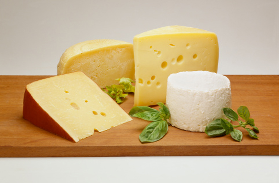 ¡A comer queso! Estudio confirma que comer este alimento todos los días prolonga la vida