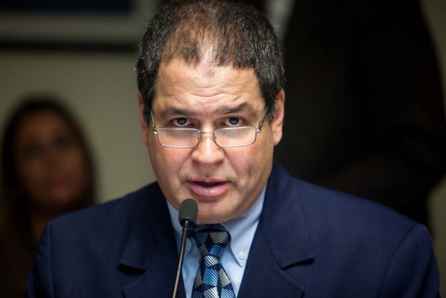   Luis Florido, diputado venezolano por la alianza opositora Mesa de Unidad Democrática  (EFE/Miguel Gutiérrez)