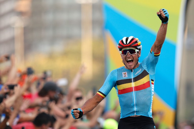 Belga van Avermaet sorprende y se cuelga el oro en ciclismo de ruta: Venezolanos se retiraron