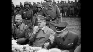 El trágico final de las 15 mujeres obligadas a probar la comida de Hitler