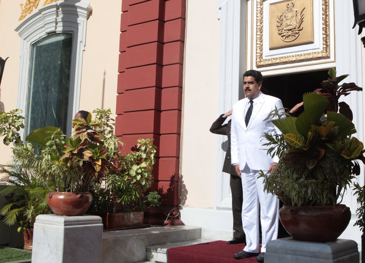 Maduro llega al Palacio de Miraflores