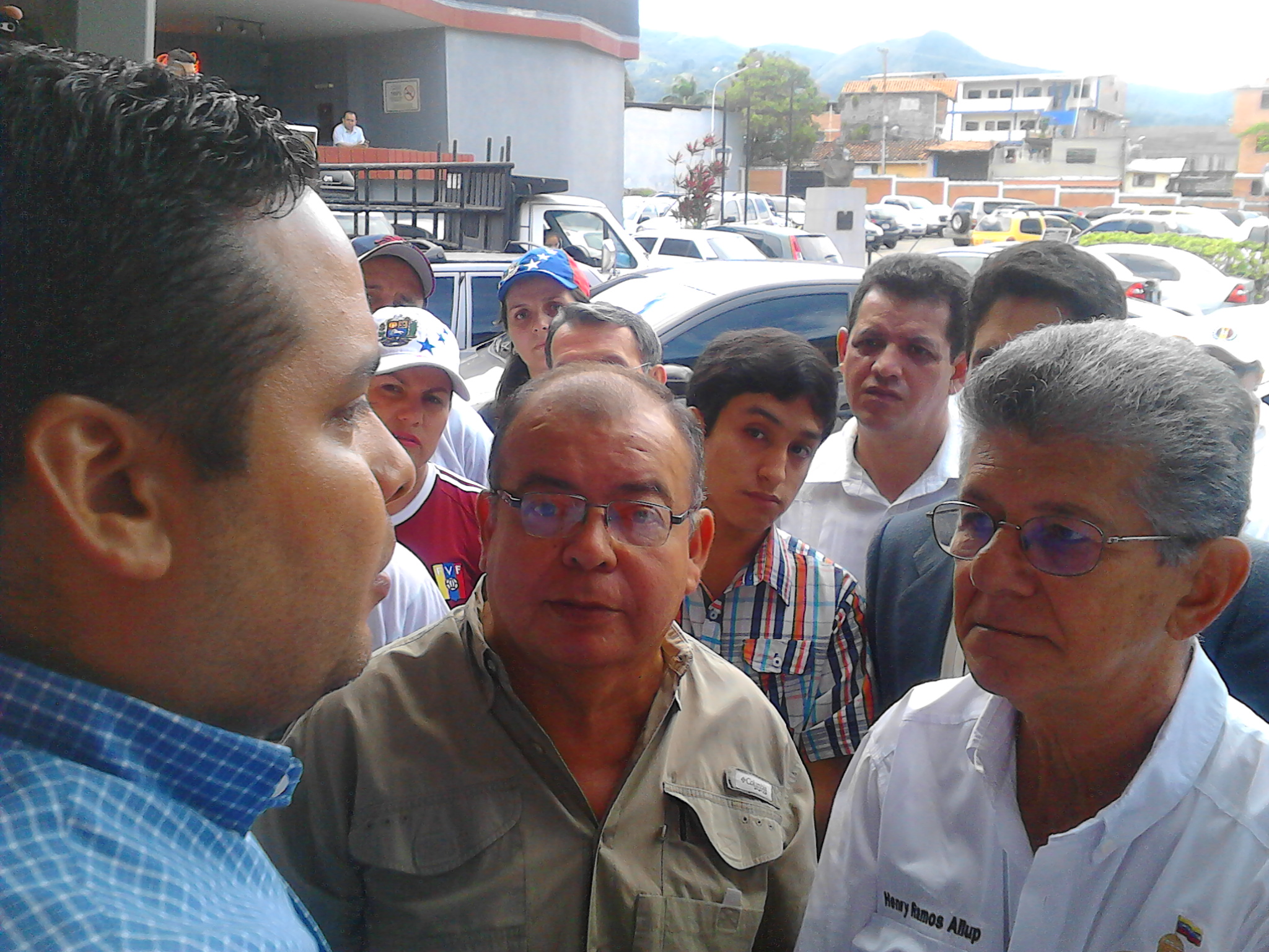En Táchira activistas de VP junto a Ramos Allup rechazaron traslado de Ceballos