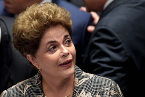 Dilma pide al Senado: Voten contra mi destitución