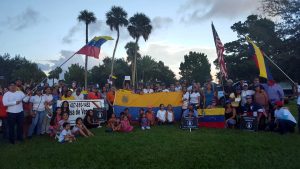 Venezolanos toman Orlando en respaldo a la toma de Caracas este #1S