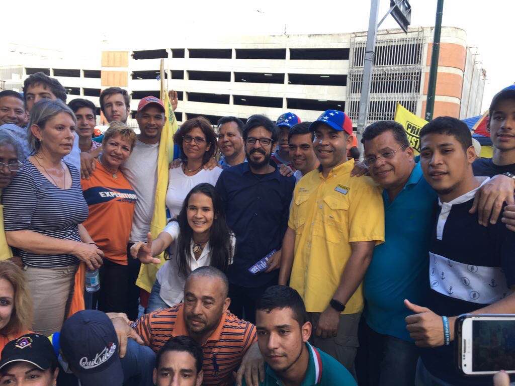 Diputados de Monagas llegaron caminando para la Toma de Caracas