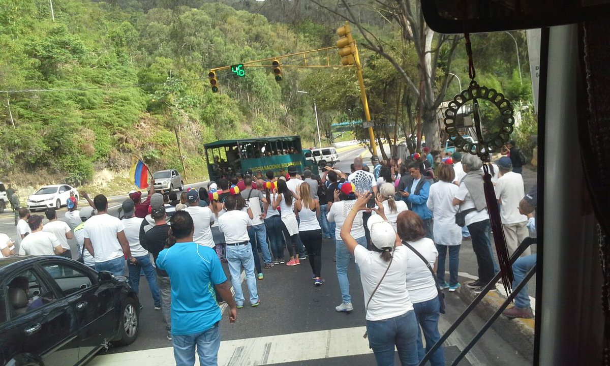 GNB impide paso a puntos de concentración en la Panamericana (fotos)