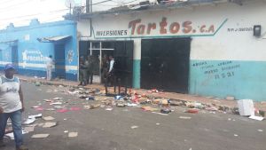 Población de El Palmar tomada por la GNB ante fuertes disturbios (fotos)