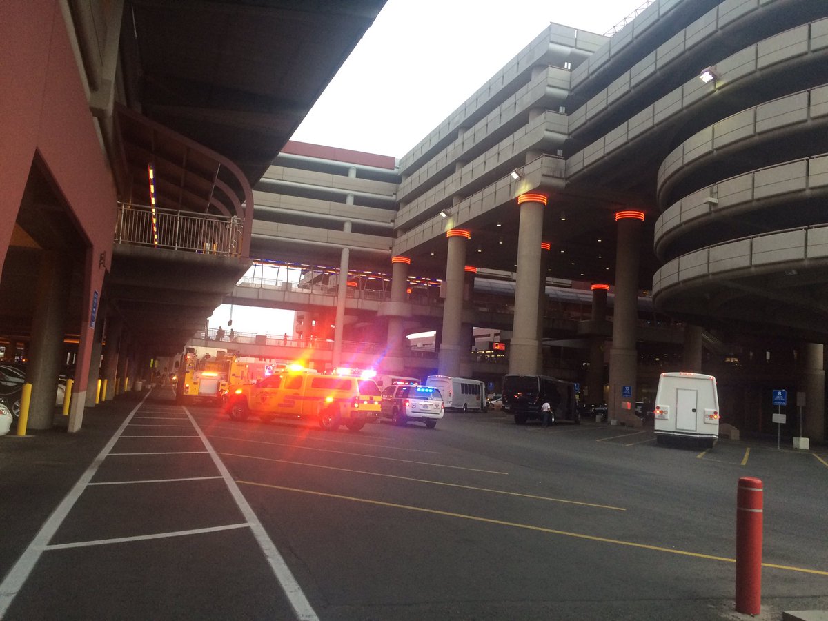 Dos heridos tras un tiroteo en el aeropuerto de Las Vegas