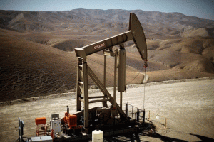 Funcionarios de la OPEP se reúnen con productores externos para conversaciones sobre precios