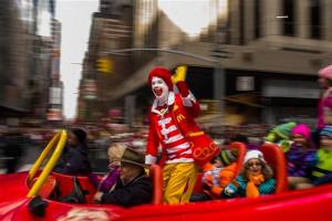 Ronald McDonald’s reduce apariciones para que no lo confundan con los payasos siniestros