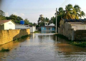 Reportan desbordamiento del río Tocuyo (Fotos)