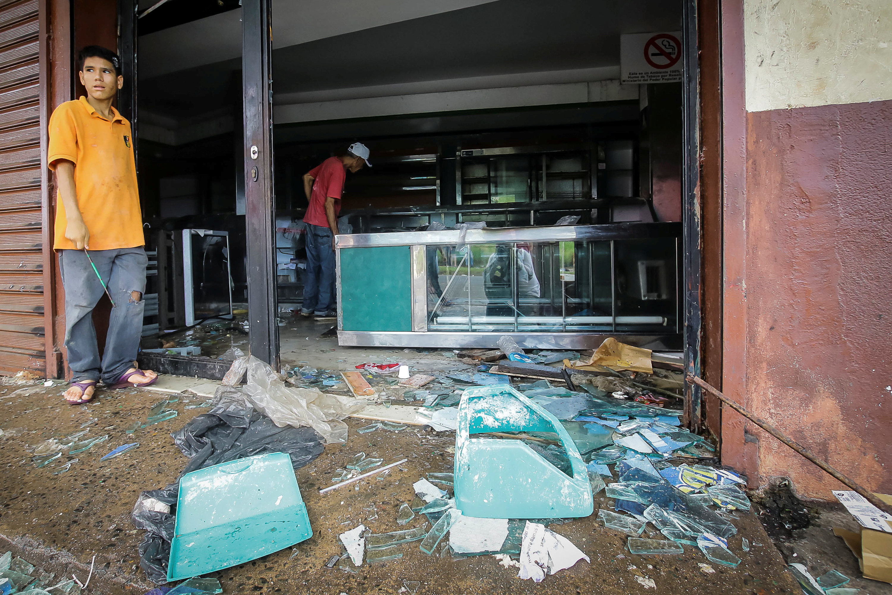 El dolor y el resentimiento persisten en Ciudad Bolívar a un año de los saqueos