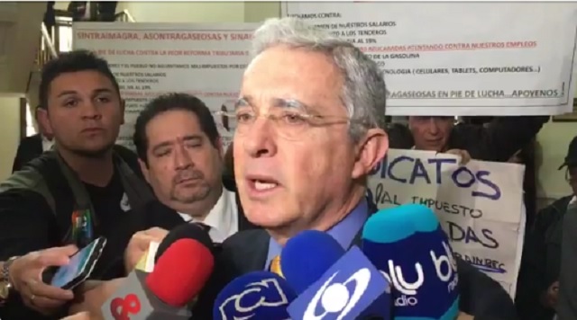 Uribe le pide a Luisa Ortega que cuente lo que sabe de “régimen corrupto” de Maduro