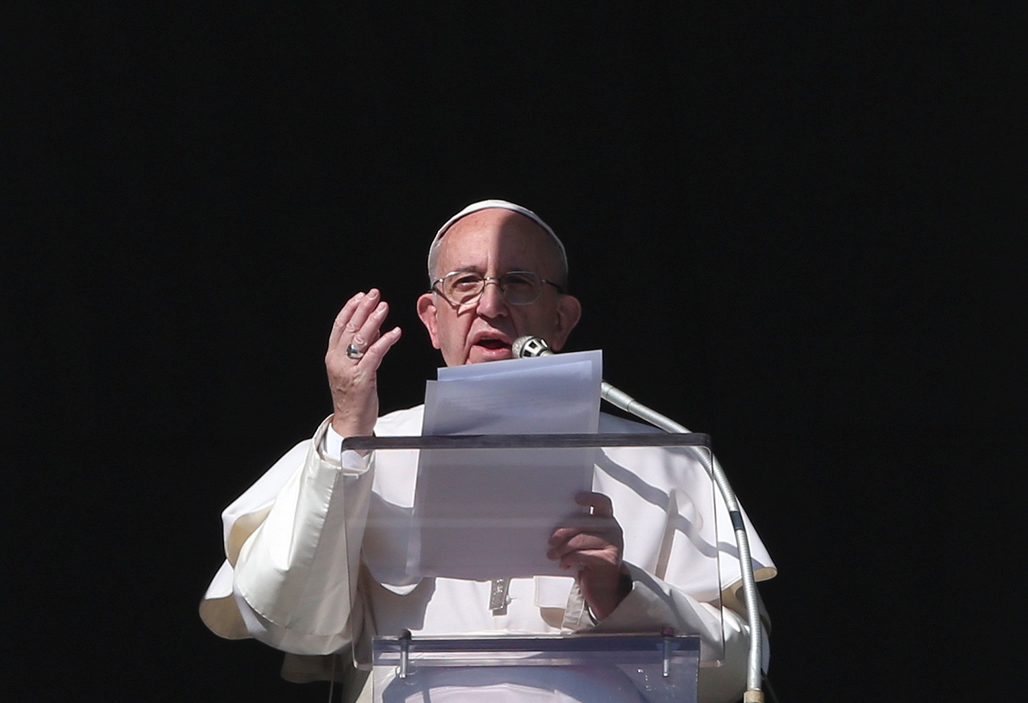 Papa pide a fieles que tengan esperanza porque esta realiza lo inimaginable