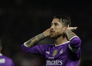 Liga española denuncia insultos contra Ramos en Sevilla