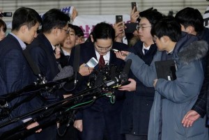 Solicitan arresto del heredero de Samsung por escándalo de corrupción