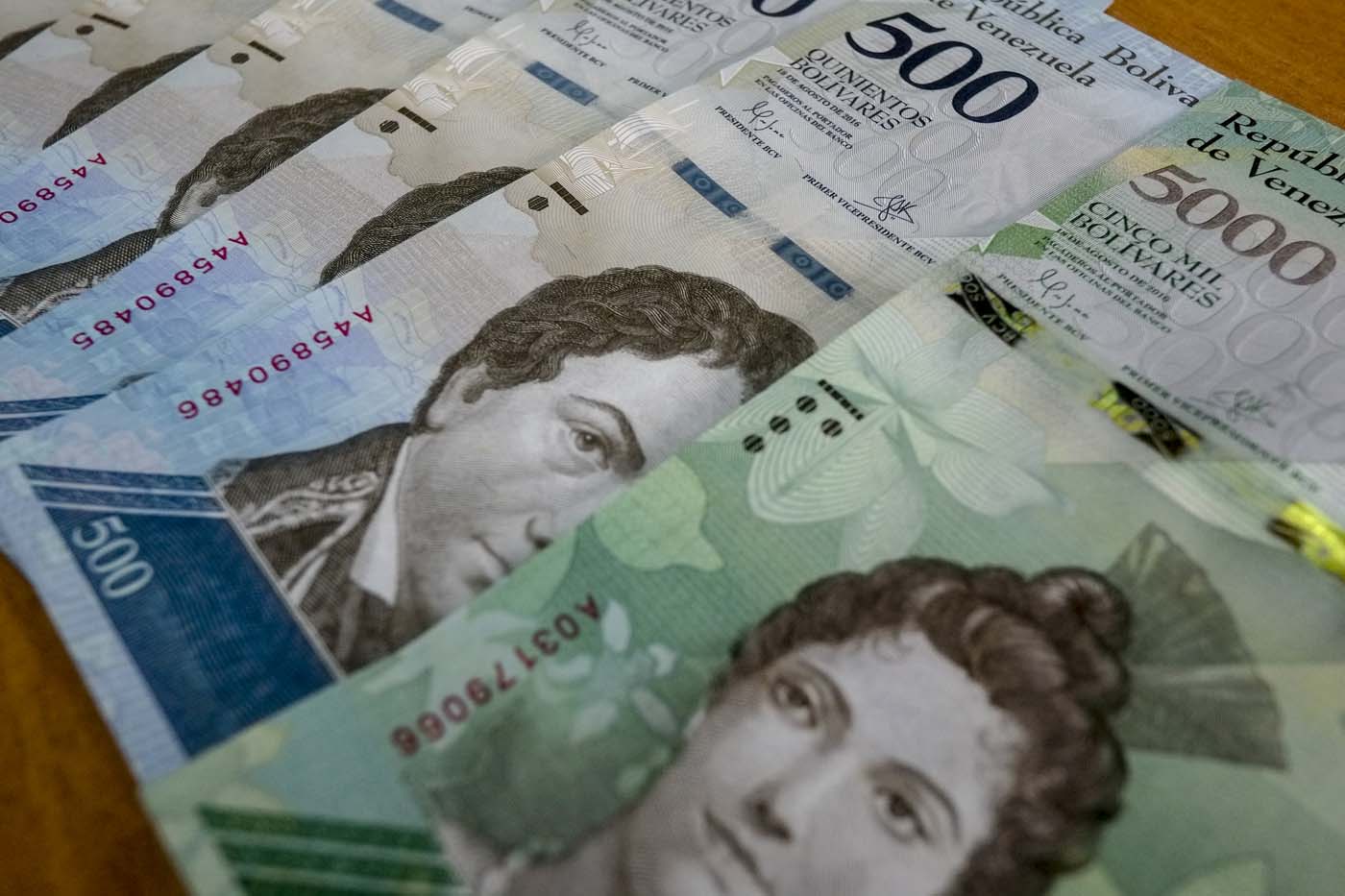 Billetes del nuevo cono monetario ya circulan en Cúcuta (Video)