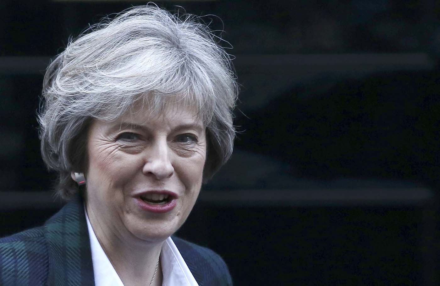 Theresa May realiza una visita sorpresa a Irak