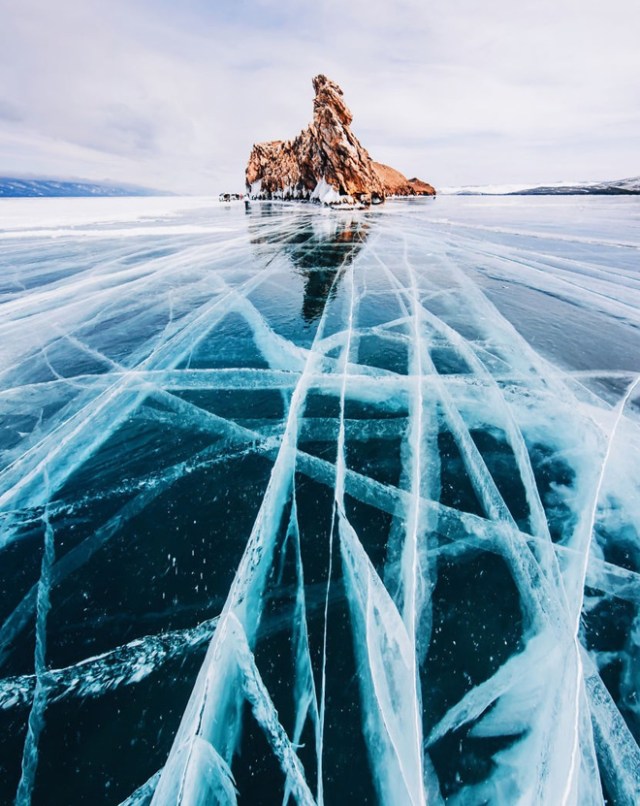 lago-más-profundo-del-mundo-congelado2-min
