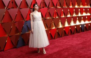 Así llegan las celebridades a la alfombra roja de los premios Óscar (Fotos)