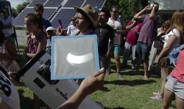 argentina turistas eclipse