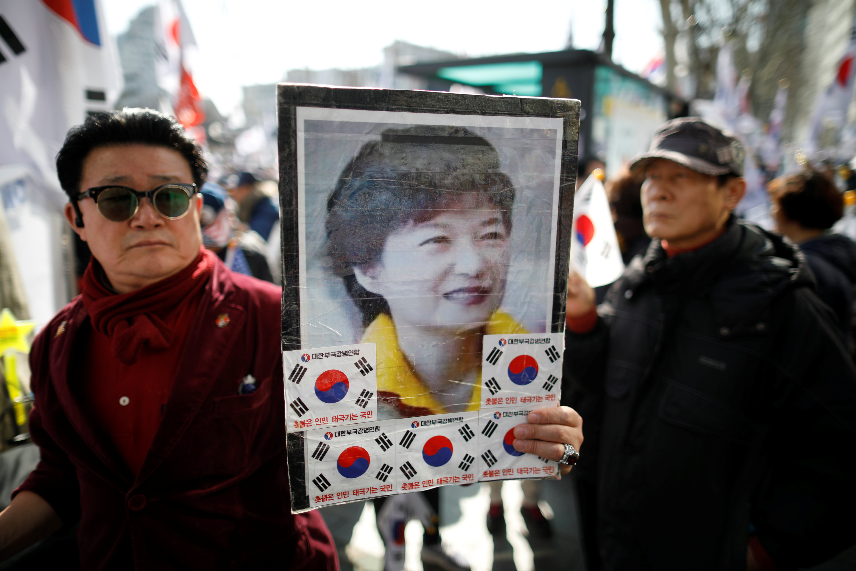 Tribunal Constitucional de Corea del Sur ratifica juicio político a presidenta Park
