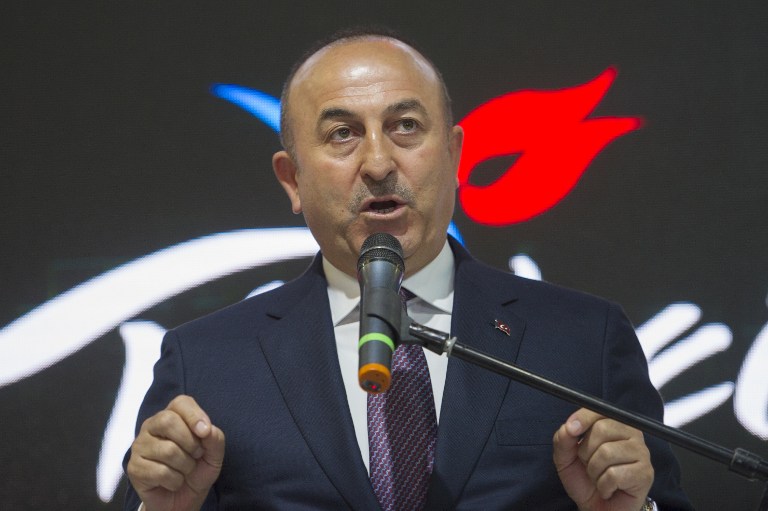 Holanda prohíbe aterrizaje del vuelo del ministro de exterior turco