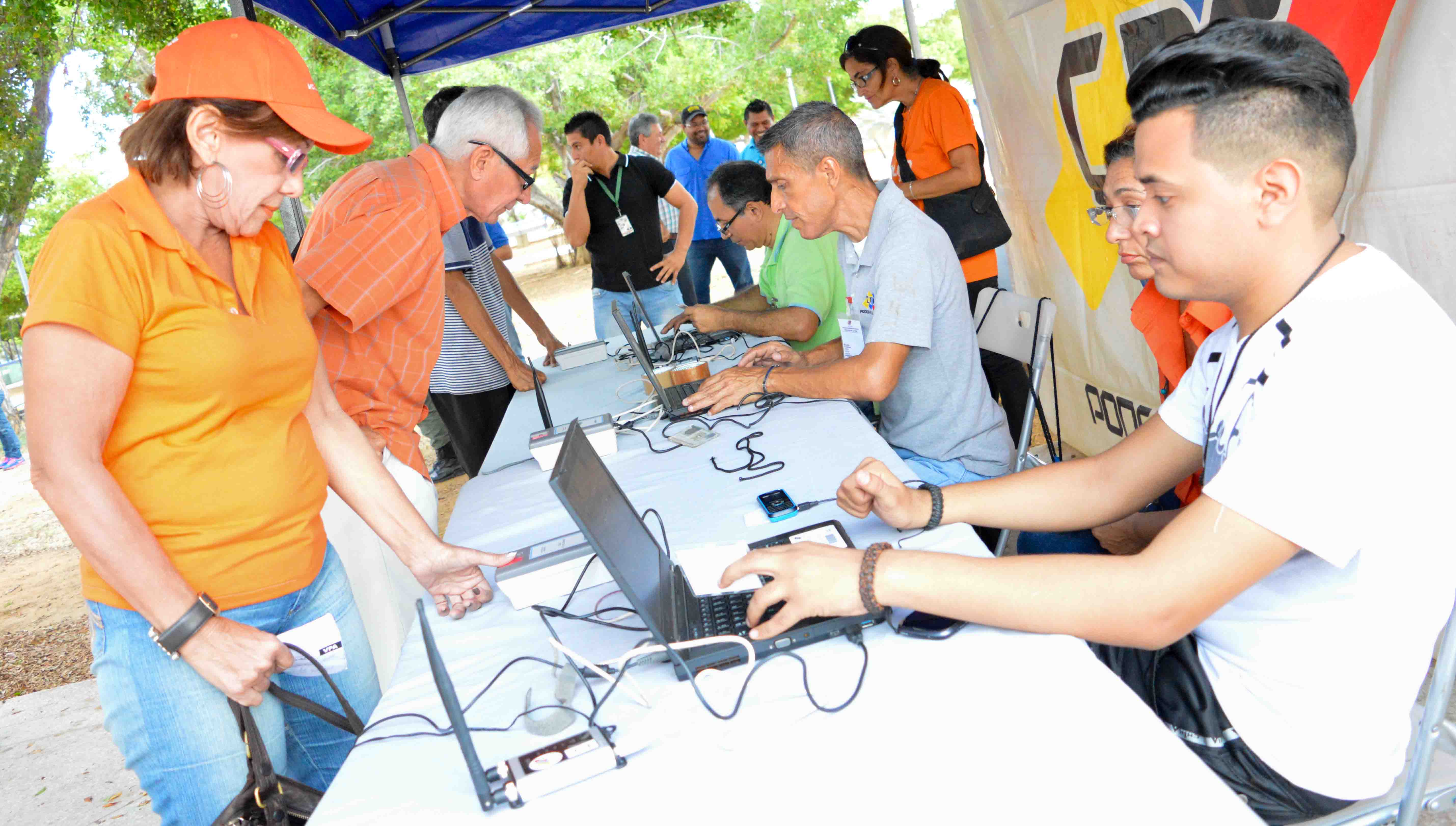 Voluntad Popular: Zulia suma más de mil firmas en las primeras dos horas de validación