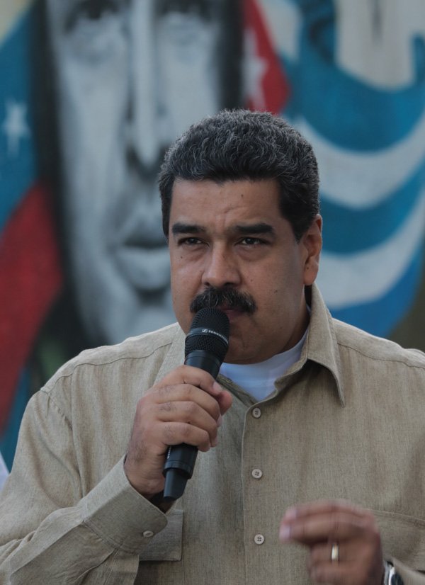 Maduro arremete contra Almagro: Nadie amenaza a Venezuela menos esa basura de ser humano