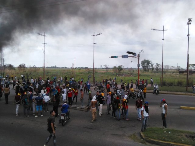 Foto: Reportan represión durante manifestación en el estado Barinas