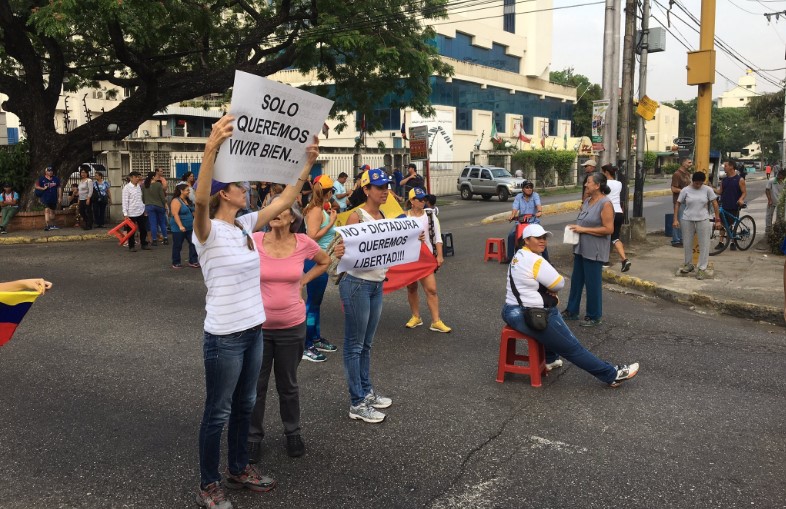 En Maracay también dijeron presente en el Plantón #24A (Fotos)