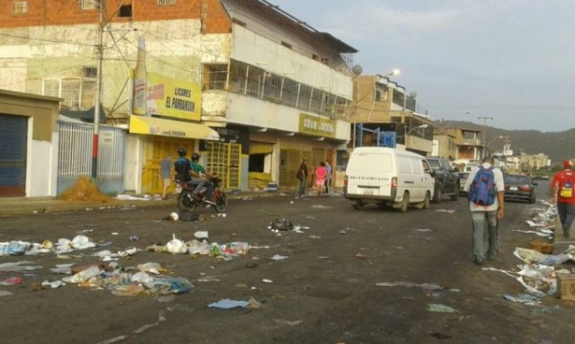 Foto: Supermercados saqueados en Tronconal / El Tiempo 