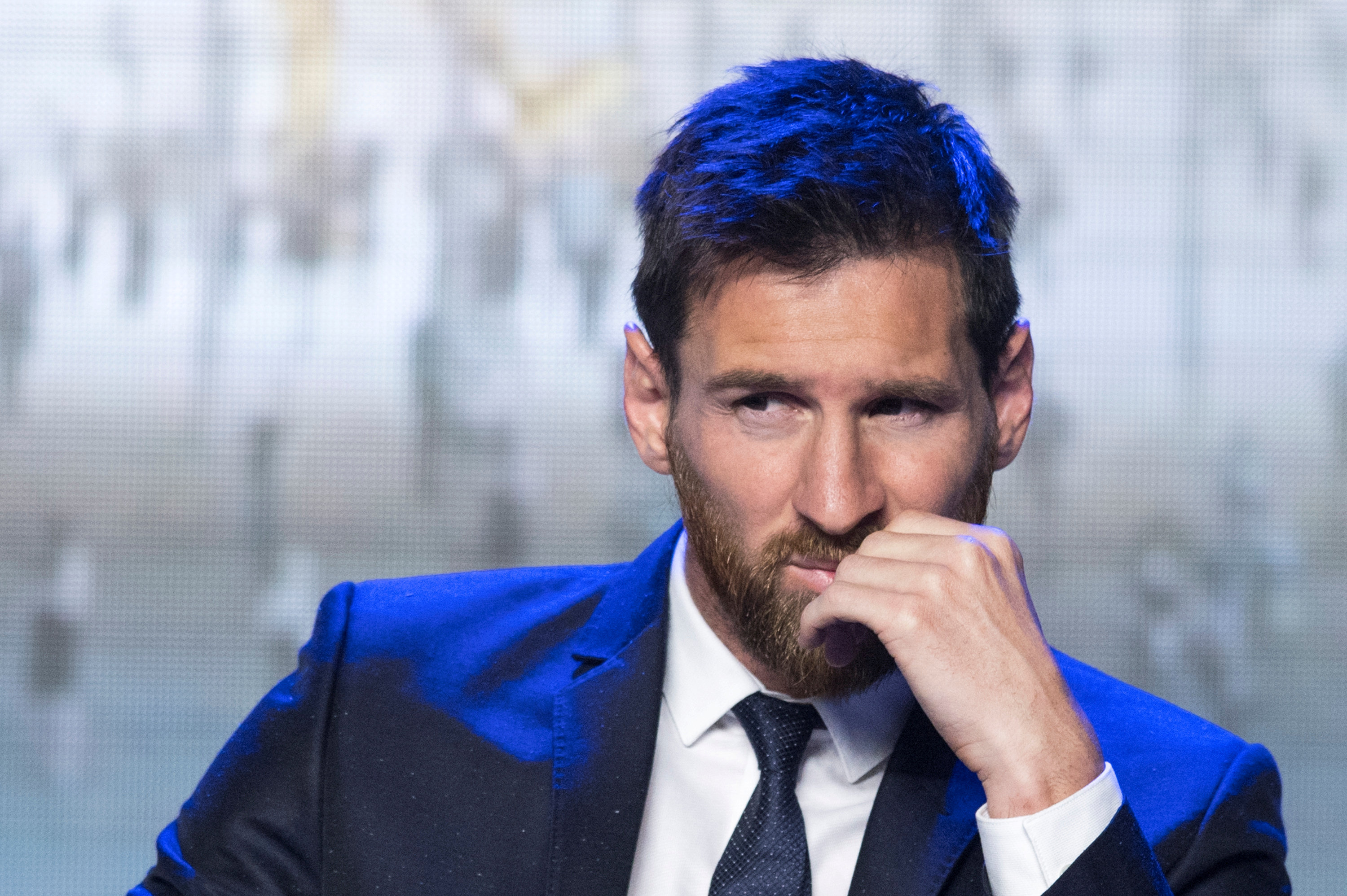 Audiencia sustituye pena de cárcel a Messi por multa de 288.000 dólares