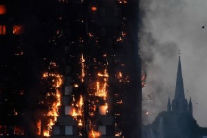 Incendio infernal en Londres, en 10 imágenes estremecedoras