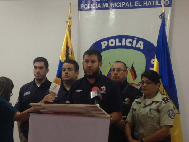  El Alcalde del municipio El Hatillo David Smolansky,