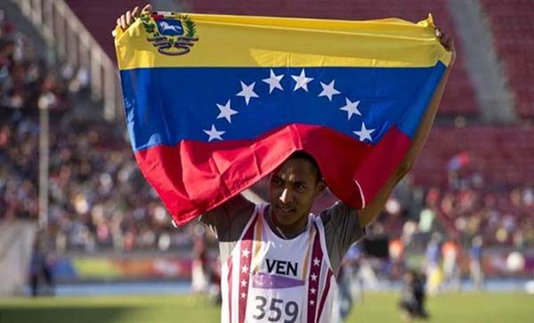 Eure Yánez bate récord de Sudamericano de Atletismo y se cuelga el oro