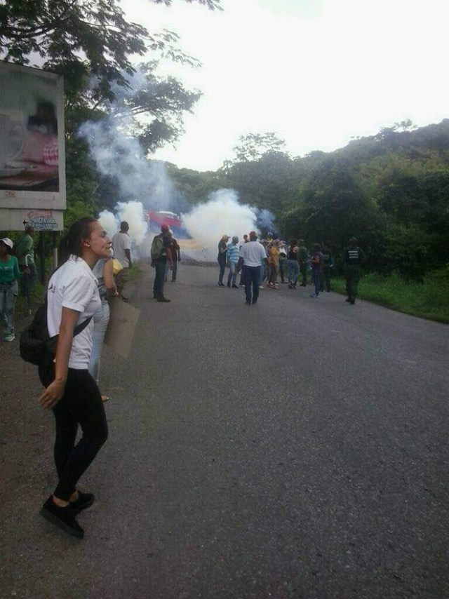 Trancazo en San Sebastián de Los Reyes / Foto: Laudelyn Sequera