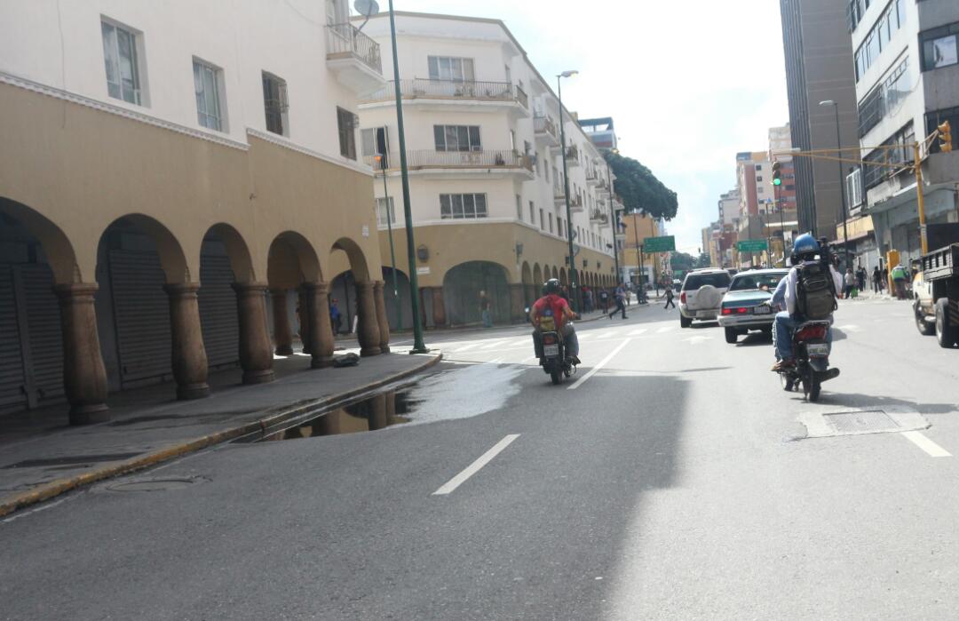 En El Silencio y la avenida Baralt también se sumaron al #ParoNacional