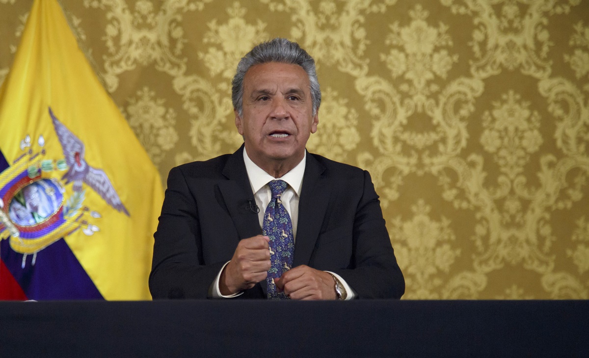 Presidente de Ecuador confirma cese de vicepresidente condenado por Odebrecht