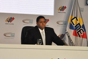 Rector Rondón denuncia que sistema de postulaciones está inhabilitado