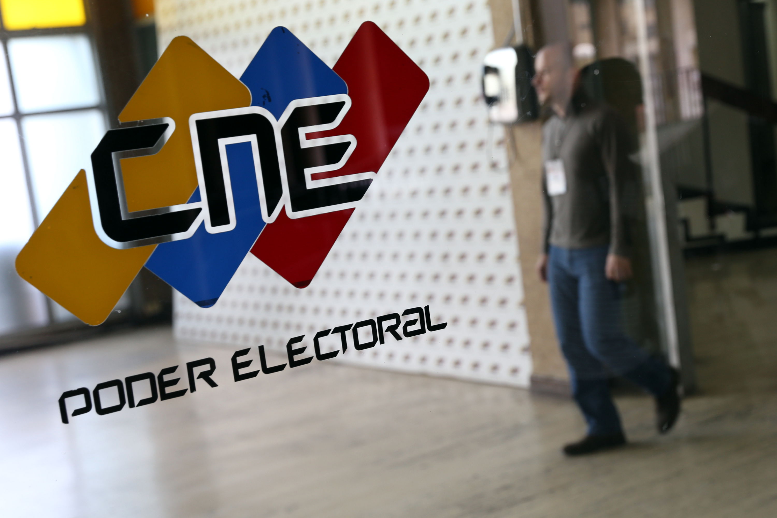 El CNE está revisando los módulos de consulta del registro electoral