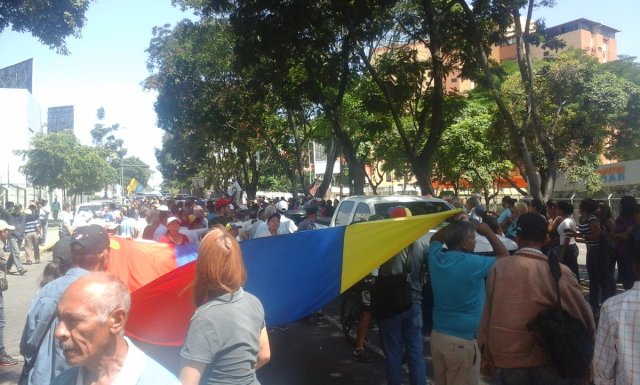 Foto: Protestan frente al Ministerio Público de Lara para rechazar detención de alcalde Alfredo Ramos / Cortesía 