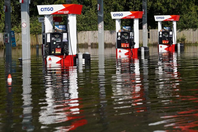 A flooded Citgo gas station is pictured as a result of Tropical Storm Harvey in Port Arthur, Texas, U.S., August 31, 2017. REUTERS/Carlo Allegri