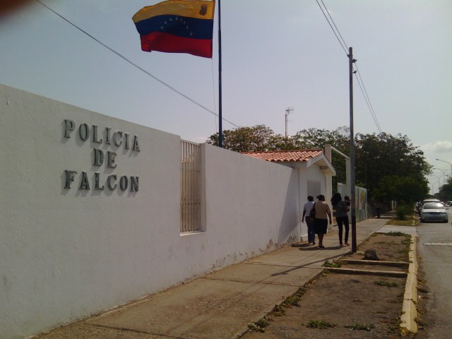 POLIFALCON