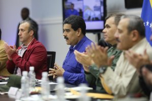 Maduro anunció que esta semana se fijarán los primeros precios de 50 bienes y servicios