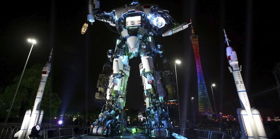 Dos robots gigantes, de Japón y EEUU, pelearán al estilo Transformers