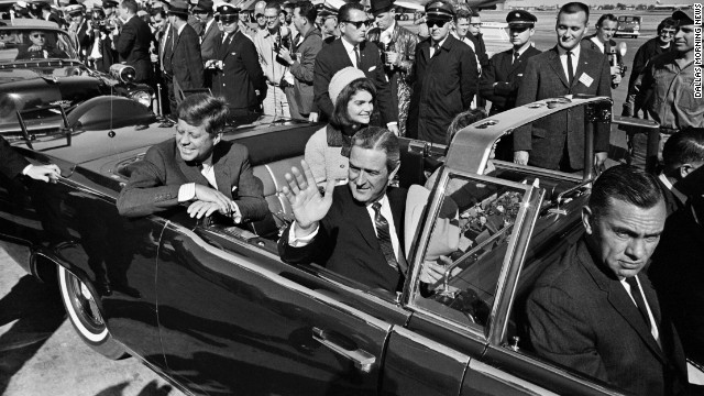 Trump libera 2.800 informes secretos sobre Kennedy, pero deja ocultos los más sensibles
