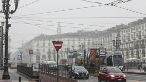 Alerta en Turín: Ordenan cerrar ventanas y evitar salir por la contaminación