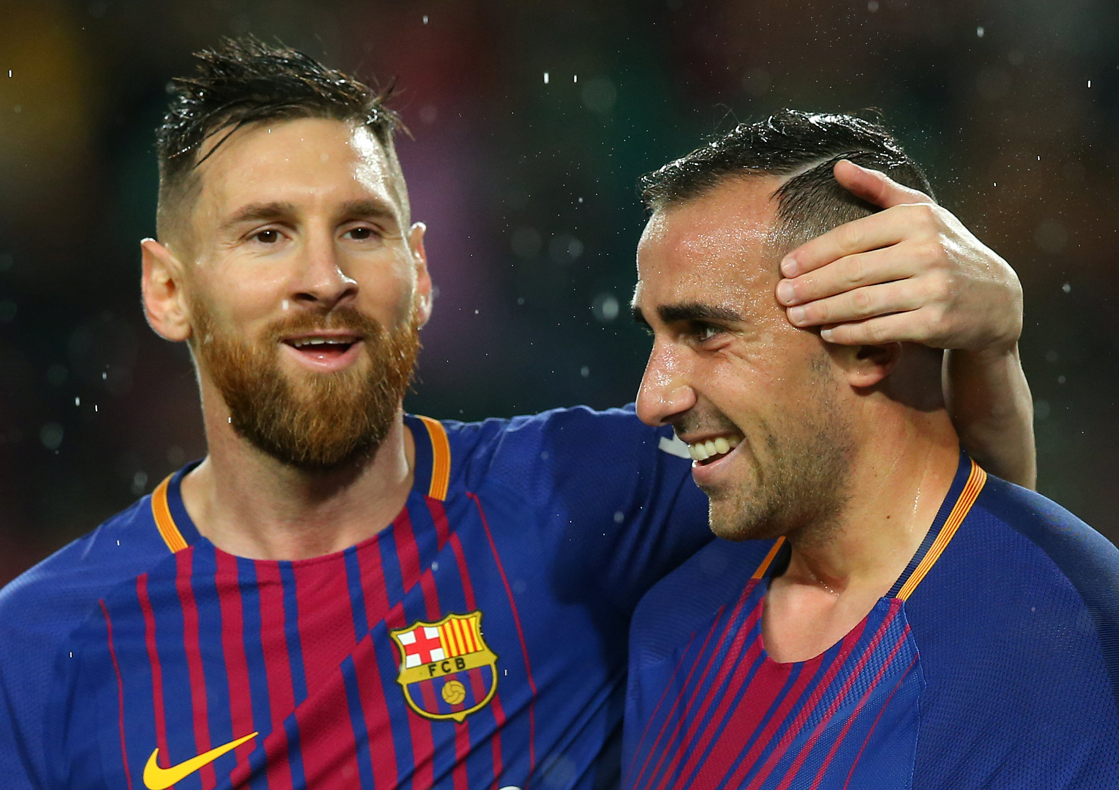 Un doblete de Alcácer salva al Barça en el partido 600 de Messi